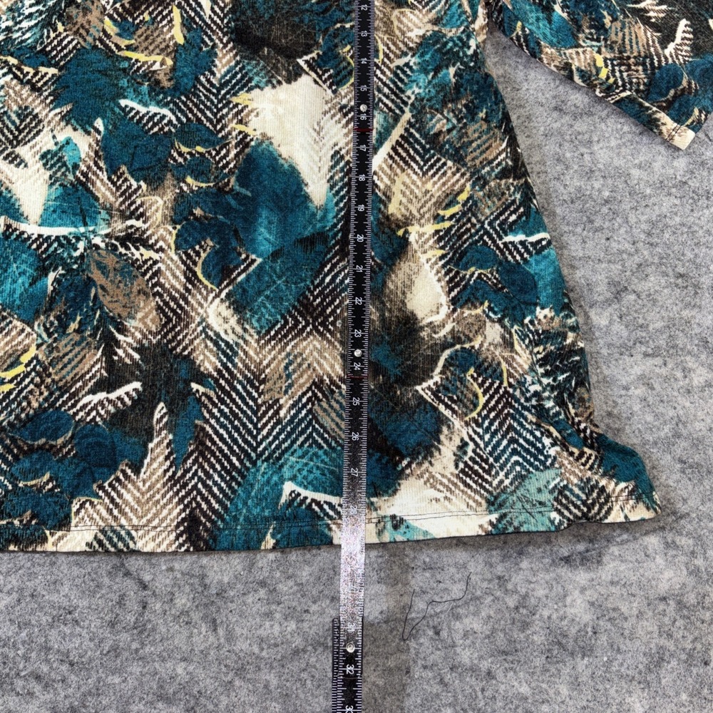 Catherines Top Women's 18/20 Multicolor Geometric Velvet Trim Modest Timeless - Picture 7 of 10